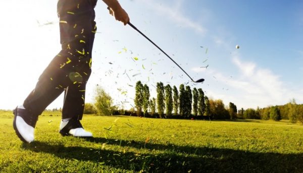 Article image for Golf courses remain open after coronavirus ban confusion