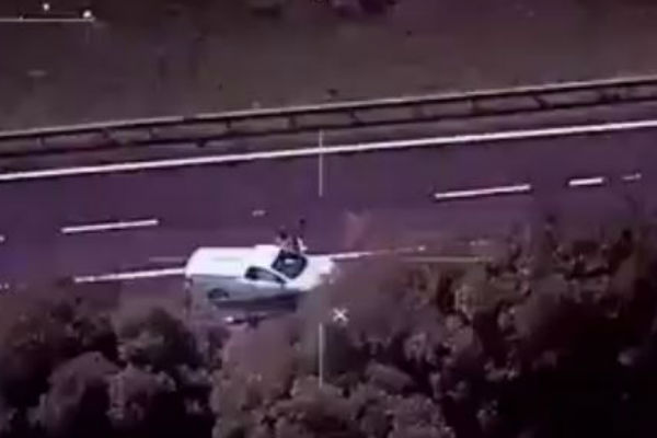Article image for WATCH: Incredible Police Chase & Arrest