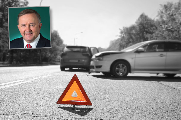 Article image for Inquiry into road safety after record number deaths on NSW roads