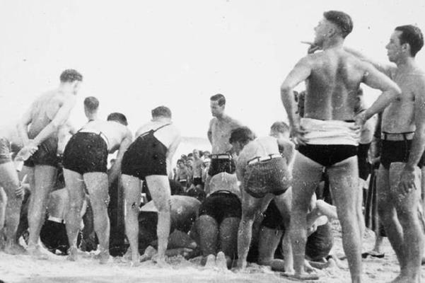 Article image for Bondi’s Black Sunday drownings remembered 80 years on