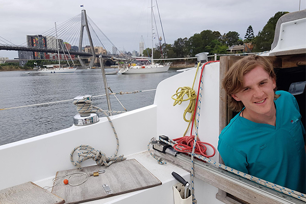 Article image for Young Aussie doctor to sail 15,000km solo for indigenous literacy