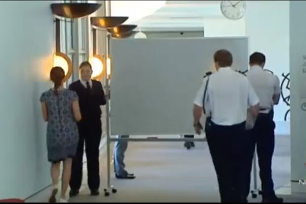 Article image for Michaelia Cash snubs 2GB reporter, hides behind whiteboard