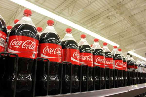 Article image for Industry vows to drop sugar in soft drinks but size may suffer