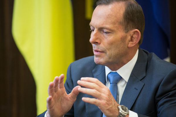 Article image for ‘Fanciful’ National Energy Guarantee ‘won’t bring prices down’, says Abbott