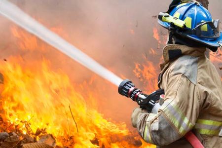‘We’re as ready as we’ll ever be’: Firefighters brace for dangerous bushfire season