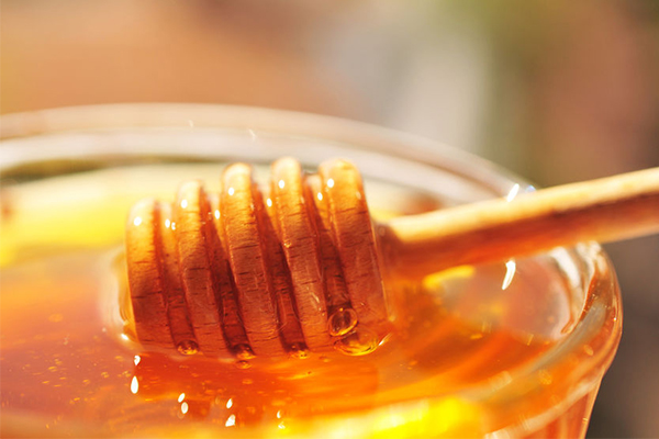 Article image for Shoppers being stung over fake honey claims