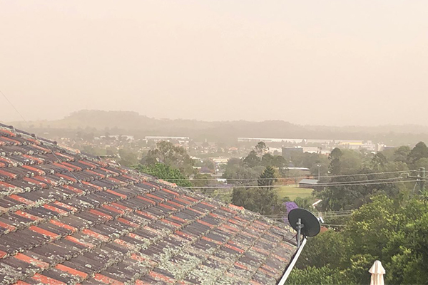 Article image for Dust storm descends on Sydney