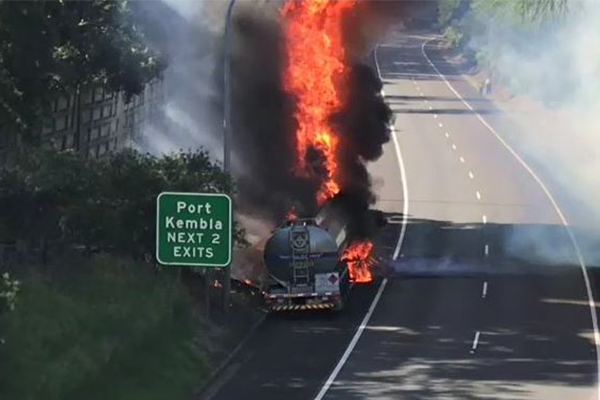 Article image for Fuel tanker bursts into flames on the M1 at West Wollongong