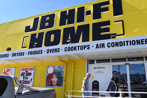Article image for JB Hi-Fi defies retail downturn with a buoyant half year