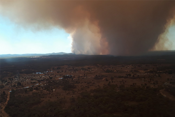 Bushfires threatening homes in northern NSW