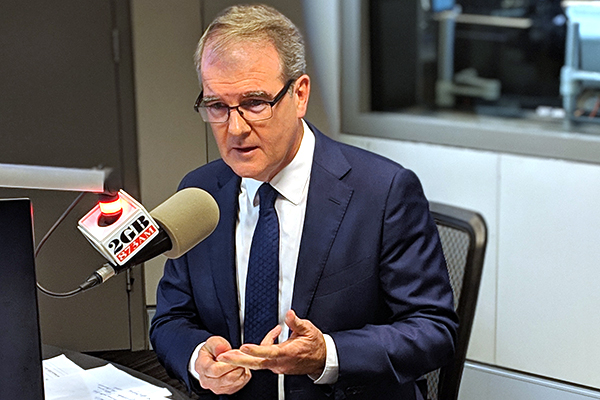 Article image for ‘Thanks for your service’: Michael Daley threatens to sack Alan Jones if elected