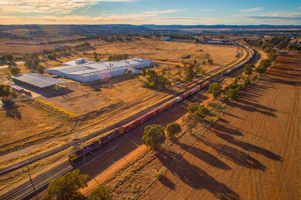 Article image for Major concerns as government forges ahead with $10b inland railway