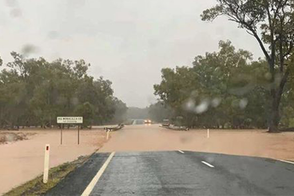 Flood closes highway in south west Queensland