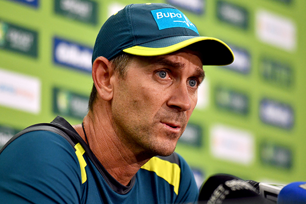 Article image for Justin Langer’s ‘tough call’ on David Warner ahead of Cricket World Cup