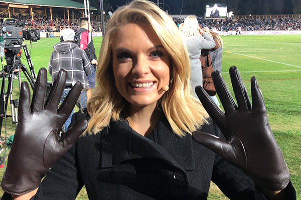Article image for Erin Molan gifted gloves by 2GB listener