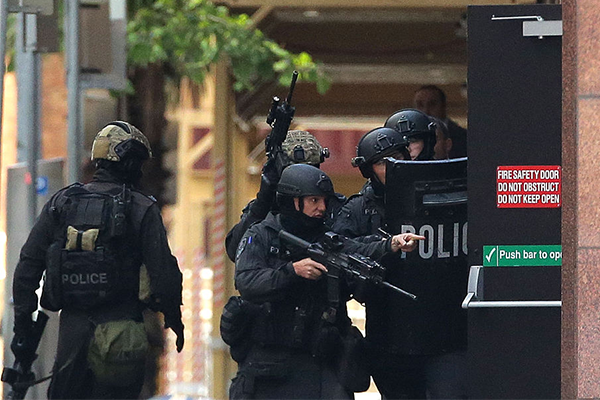 Article image for Lindt Siege sniper ‘had the power to take the shot’: Police Commissioner