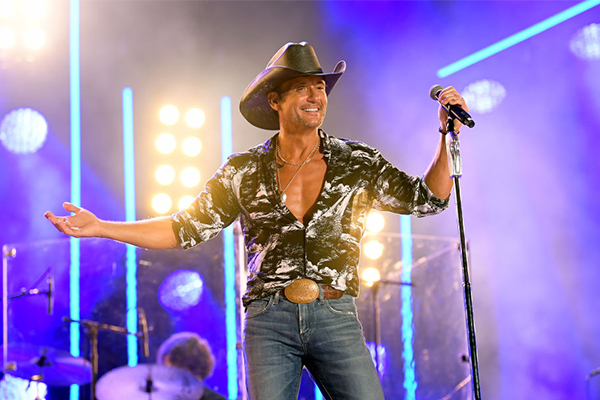Country music superstar Tim McGraw returning Down Under after seven years