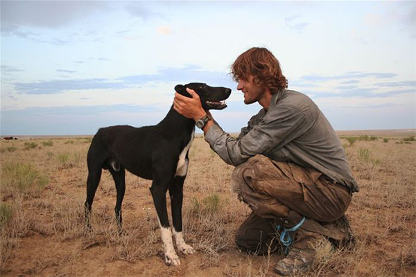 Article image for Aussie adventurer’s extraordinary 10,000km journey with his dog