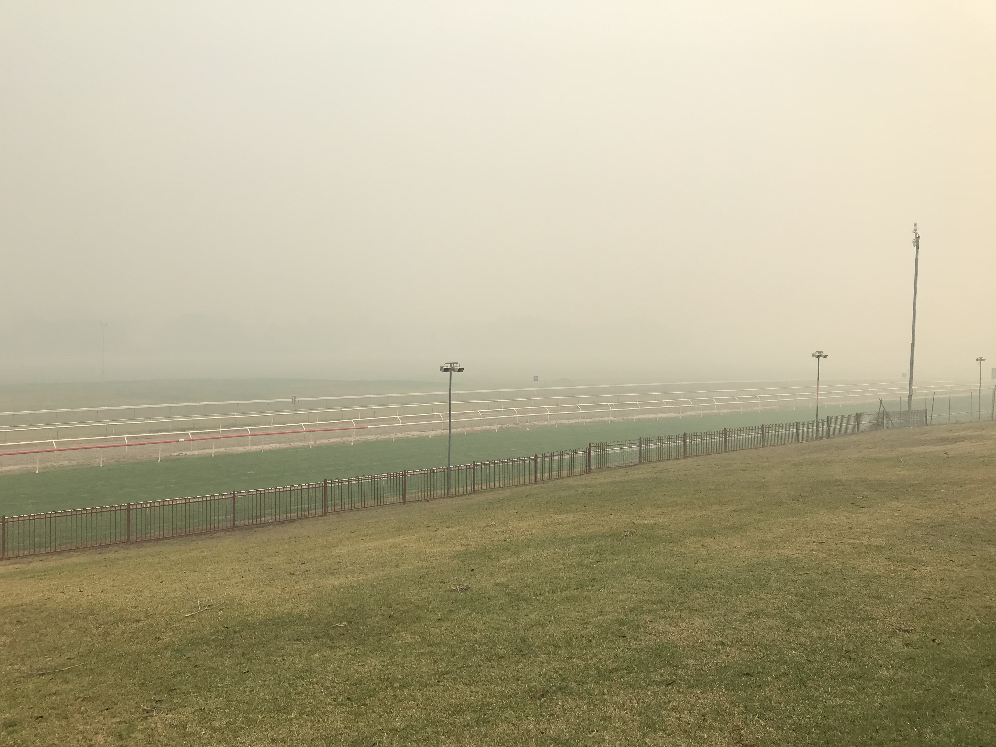 Article image for Smoke haze continues to blanket NSW mid coast