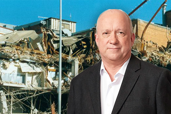 Article image for Warren Moore reflects on covering the Newcastle earthquake 30 years ago