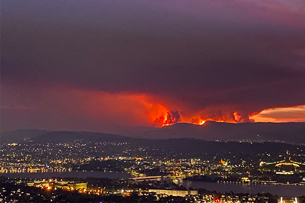 Article image for Defence chopper sparks dangerous fire in Canberra