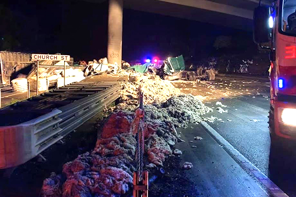 Article image for Fatal crash closes M1 in both directions