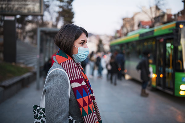 Article image for Union pushing for mandatory masks on public transport