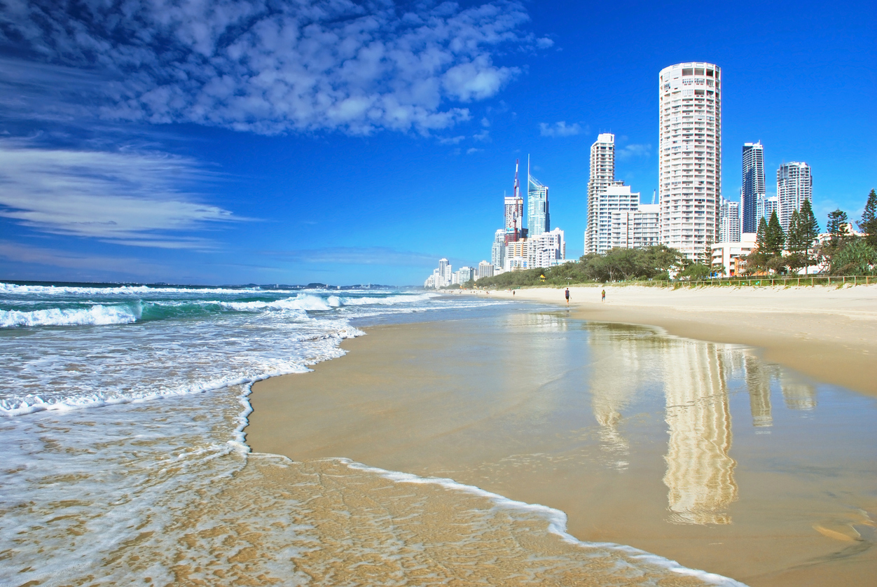 Article image for Struggling QLD tourism operators urge southerners to buy holidays