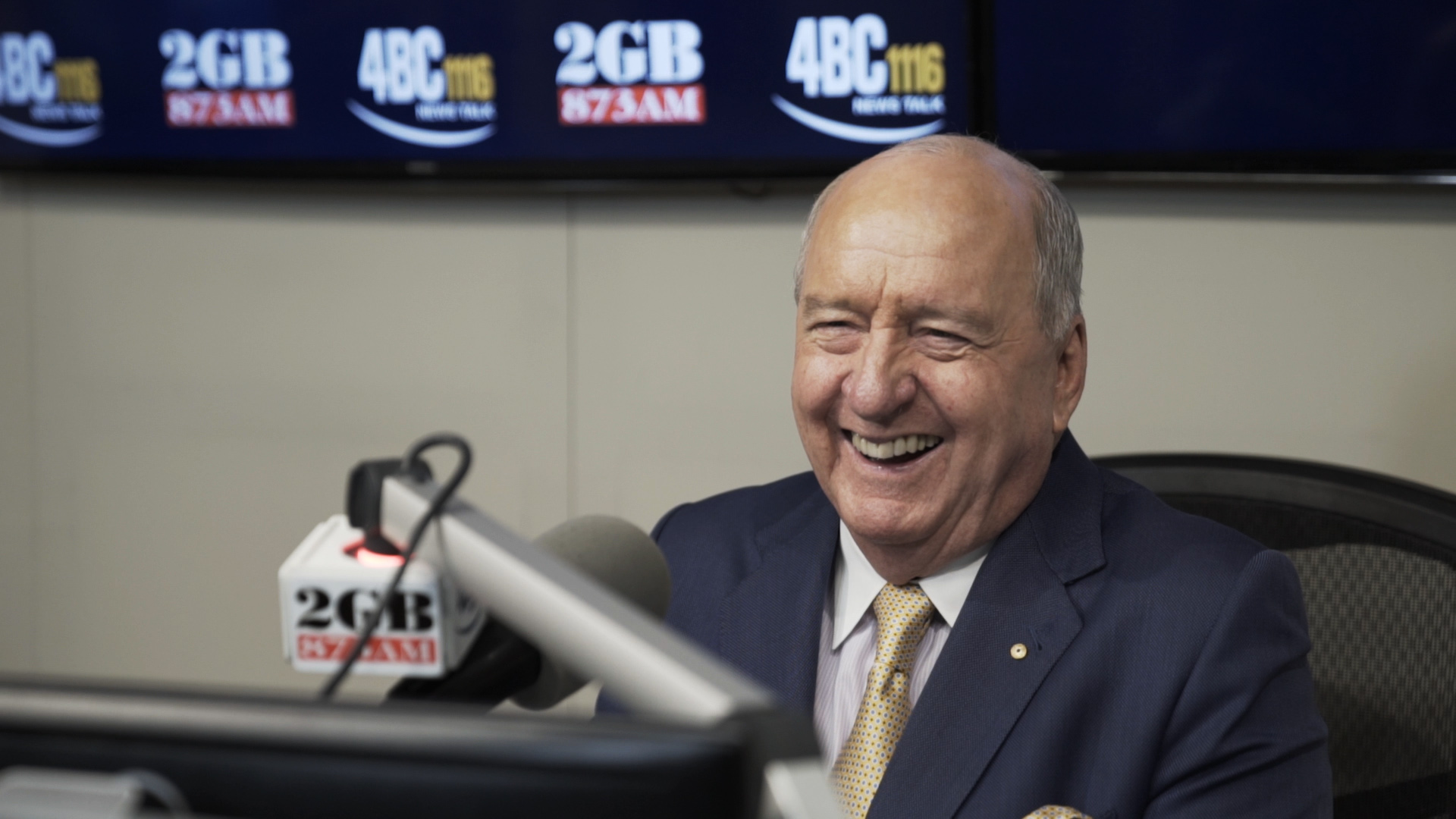 Article image for Broadcast legend Alan Jones announces radio retirement