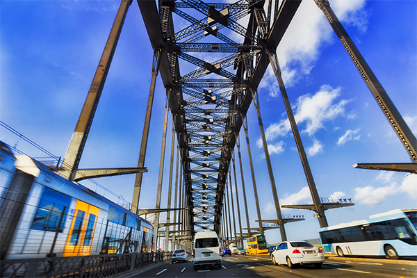 Article image for Calls for changes to Sydney Harbour Bridge after fatal crash