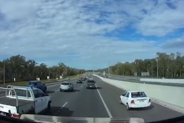 Dashcam footage captures impatient driver on major highway