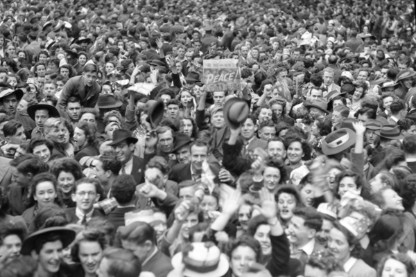 Aussies share their memories from the end of WWII