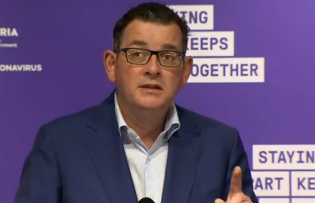 Daniel Andrews commended for taking responsibility during pandemic