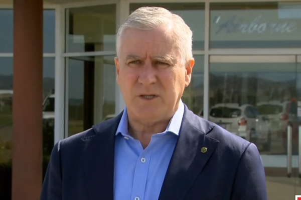 Michael McCormack defends ‘over the odds’ land purchase as ‘a good decision’
