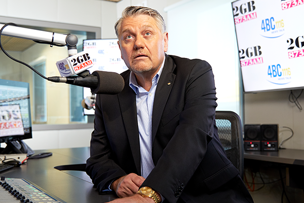 Article image for Ray Hadley accuses government of ‘pussyfooting’ with ‘weak-kneed’ legislation