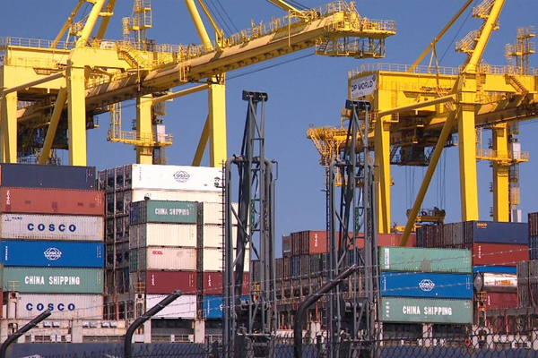 Article image for Aussie ports shunned: Unions creating an ‘international embarrassment’