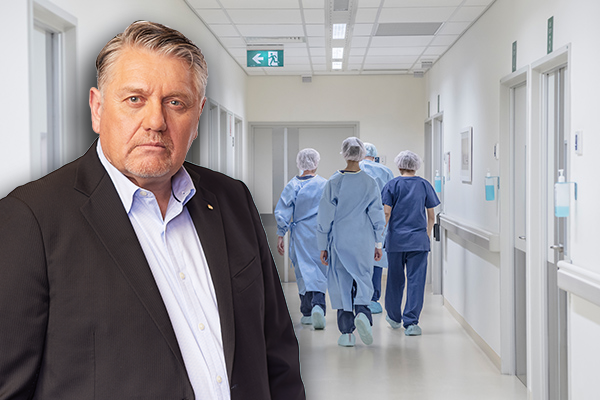 Article image for Ray Hadley calls out ‘unfair’ hospital policy splitting families apart