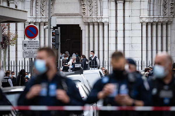 Article image for Scott Morrison condemns ‘cowardly’ terror attack after three killed in French church