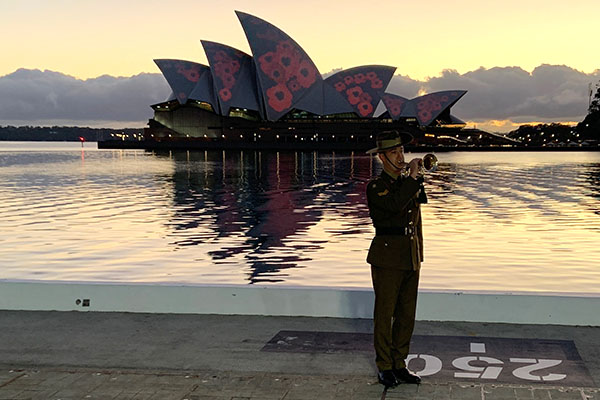 Sydney Opera House lit up with poppies in honour of Remembrance Day