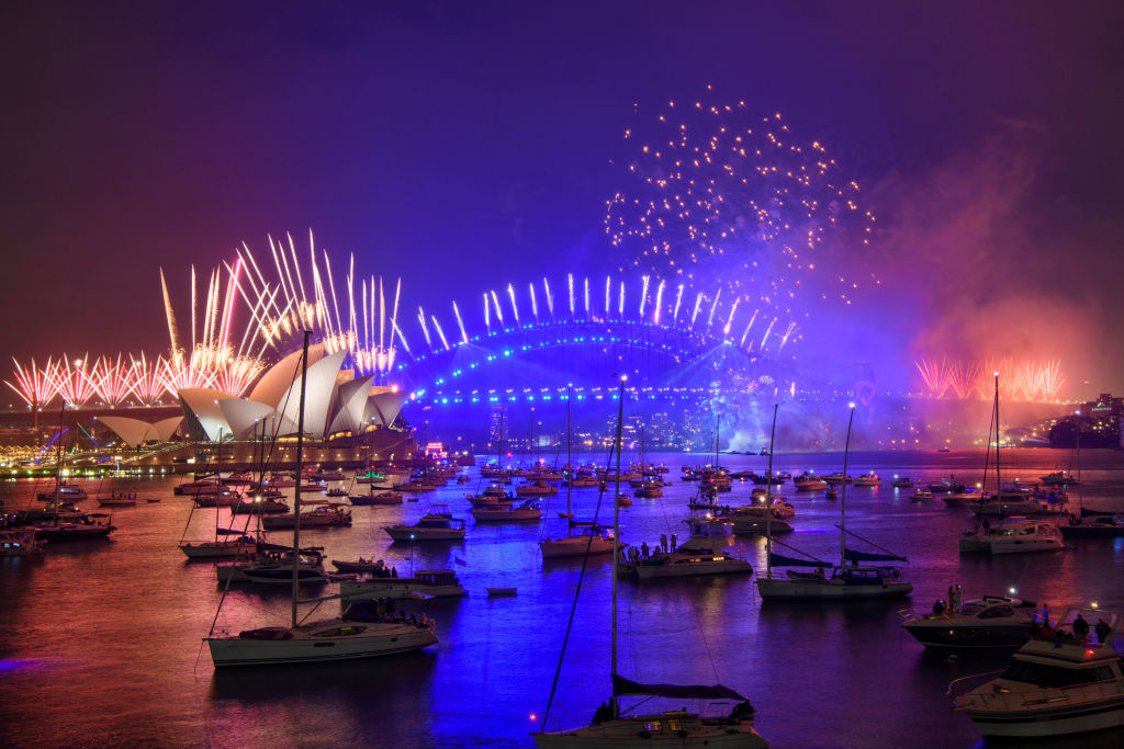 Article image for New Year’s Eve: Sydneysiders stick to the rules as they usher in 2021