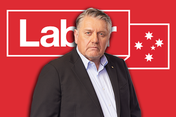 Article image for Ray Hadley reveals the inside scoop on brewing federal Labor coup