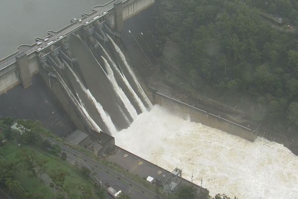Article image for Minister assures Warragamba Dam to be raised amid overflowing
