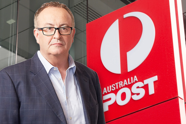 Chris Smith calls on Scott Morrison to apologise to former Australia Post boss