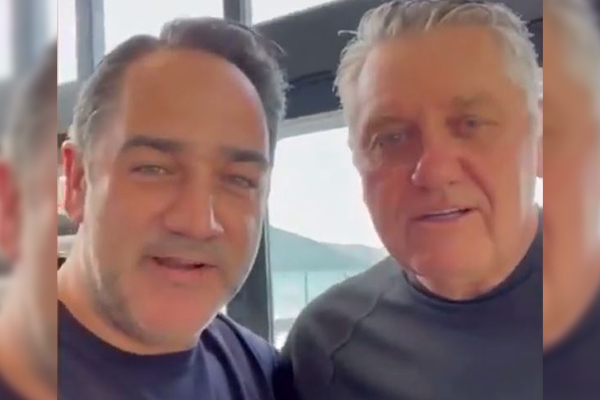 WATCH | Wippa crashes Ray Hadley's honeymoon - 2GB