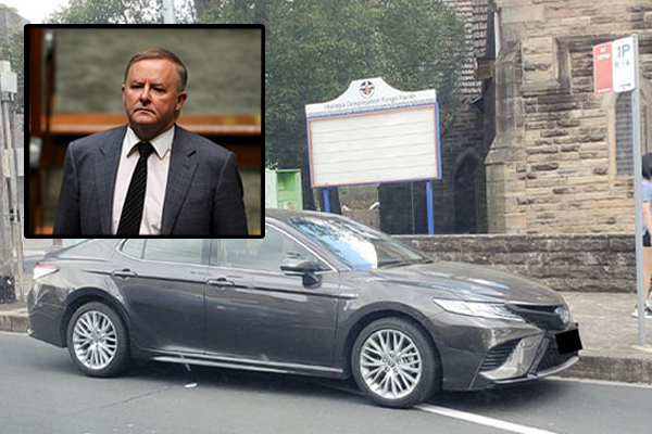 Article image for CAUGHT OUT | Albo sprung parking illegally in Sydney