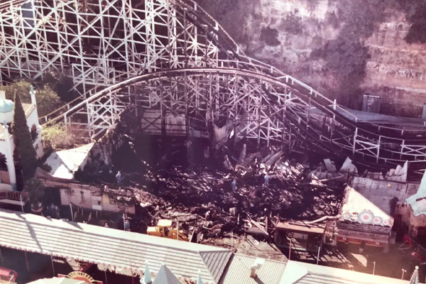 Minister ‘banging on doors’ in search of support for Luna Park fire inquiry