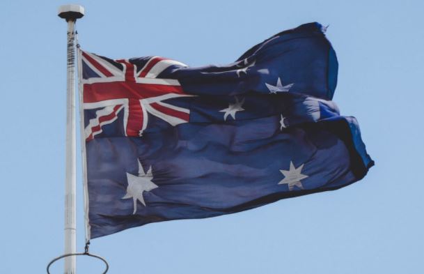 Article image for ‘Unbelievable decision’: Council bans flying of Australian flag