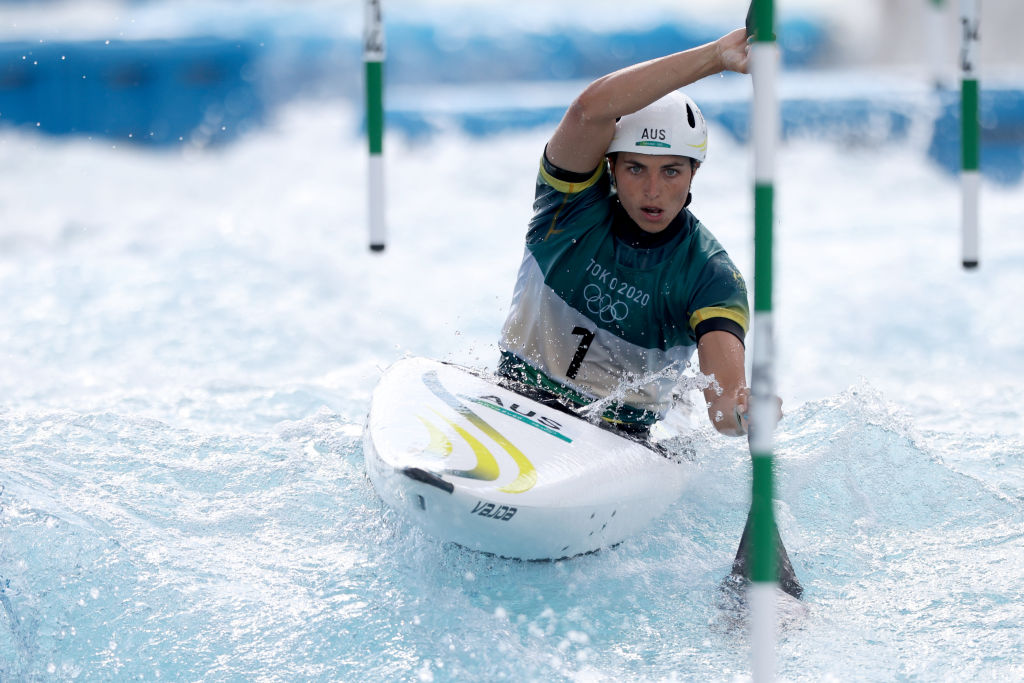 Article image for Cool and collected kayaker Jess Fox claims bronze in slalom final