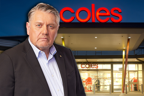 Article image for ‘Pick up the phone!’: Ray Hadley confronts Minister as supermarkets flout check-ins
