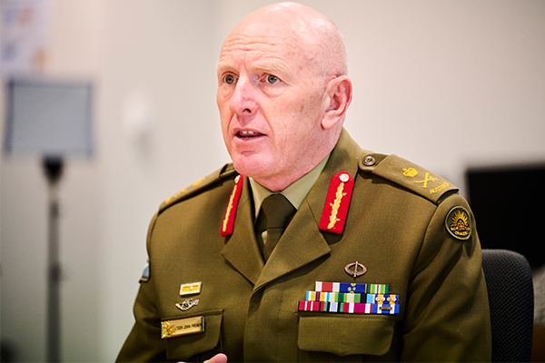 Article image for Lieutenant General says under 40s ‘need to make decision now’ on AstraZeneca